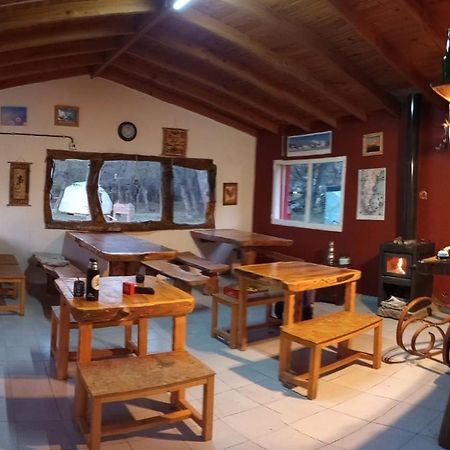 אל צ'אלטן Camping Rio De Las Vueltas מראה חיצוני תמונה
