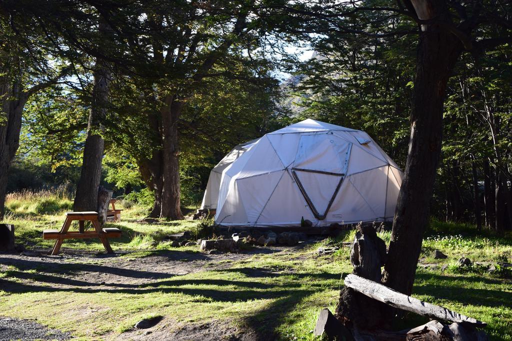 אל צ'אלטן Camping Rio De Las Vueltas מראה חיצוני תמונה